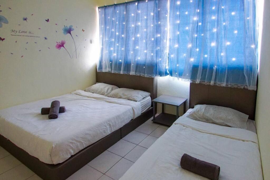 Fuji Home Bayan Lepas Esterno foto
