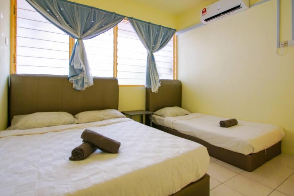 Fuji Home Bayan Lepas Esterno foto